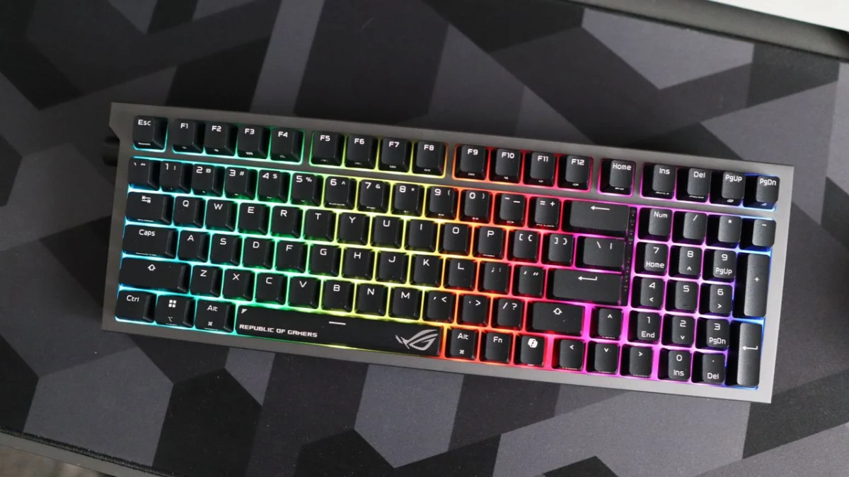 El Asus ROG Strix Morph 96 Wireless redefine la experiencia de juego inalámbrica