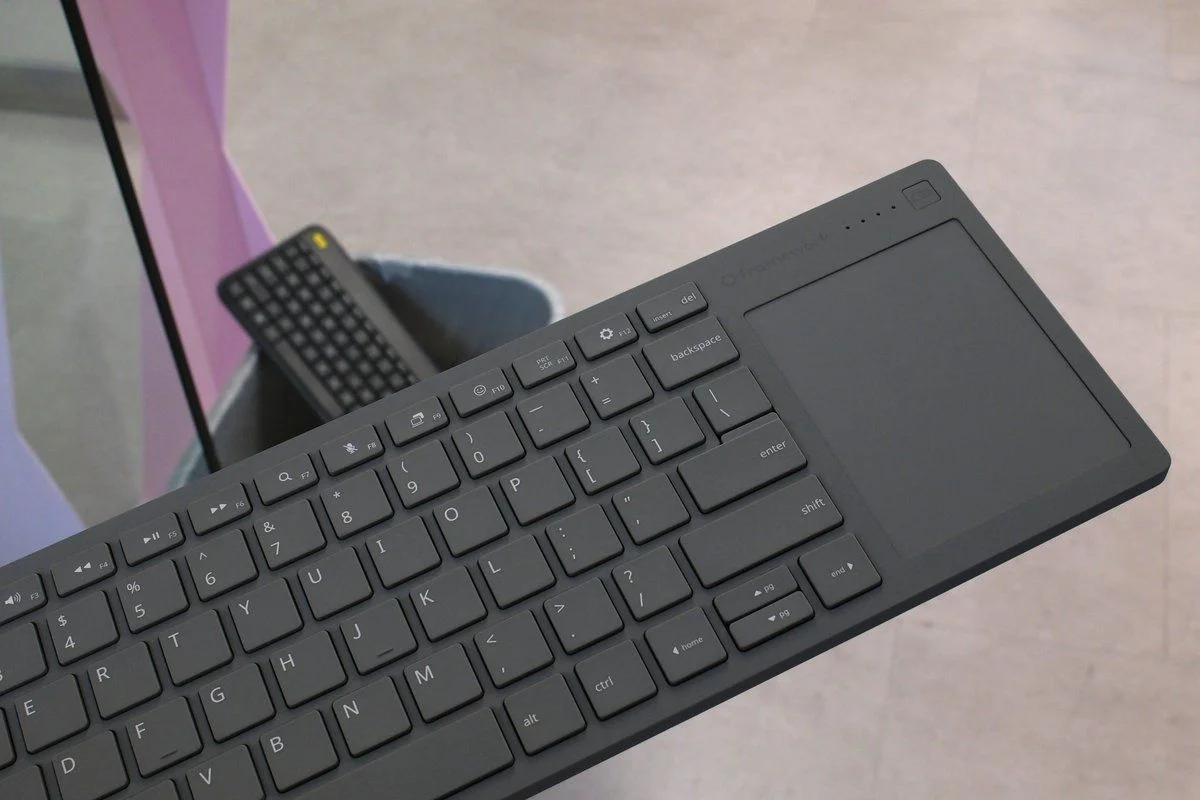 El teclado táctil inalámbrico de Framework genera gran expectativa entre los usuarios