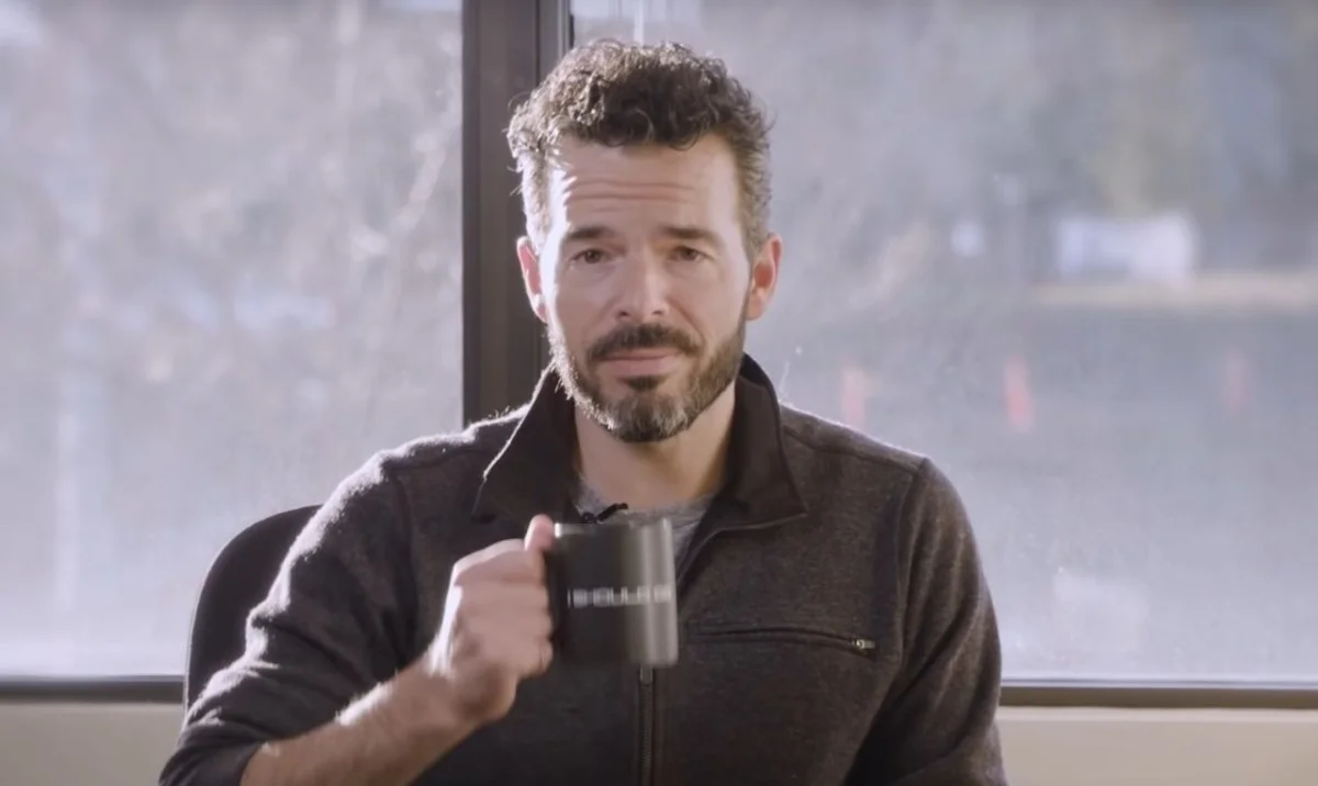 La crítica del director de Mass Effect a la IA: ¿un futuro sin creatividad?