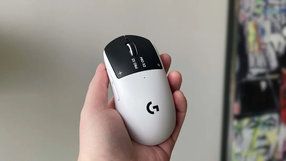 La flexibilidad del Logitech G Pro X2 Superstrike sin necesidad de G Hub sorprende a los usuarios.