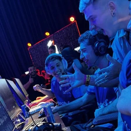 La UNNE revoluciona la educación: nueva diplomatura online en esports para gamers