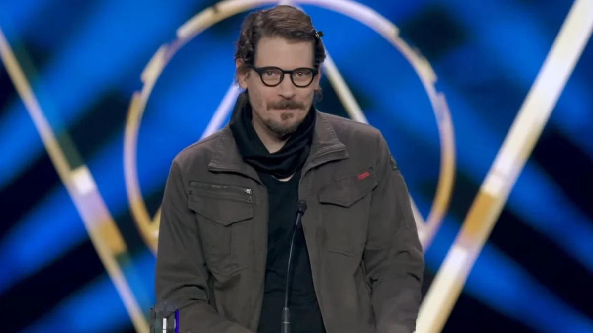 Lucas Pope expresa su incomodidad al hablar sobre proyectos en desarrollo en la industria.