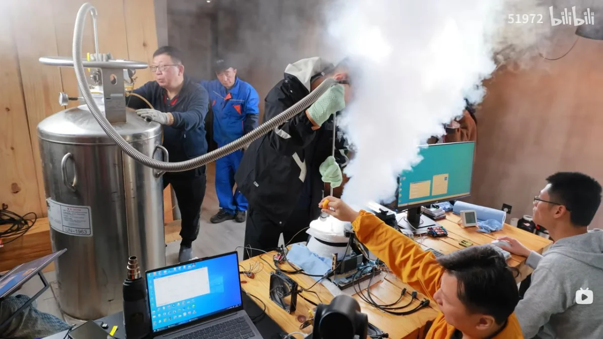 Overclockers alcanzan 9.2 GHz con el 14900KF, desafiando las promesas de Intel