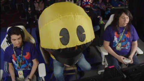 Someone Dressed Up As Pac-Man To Play Pac-Man During AGDQ Livestream