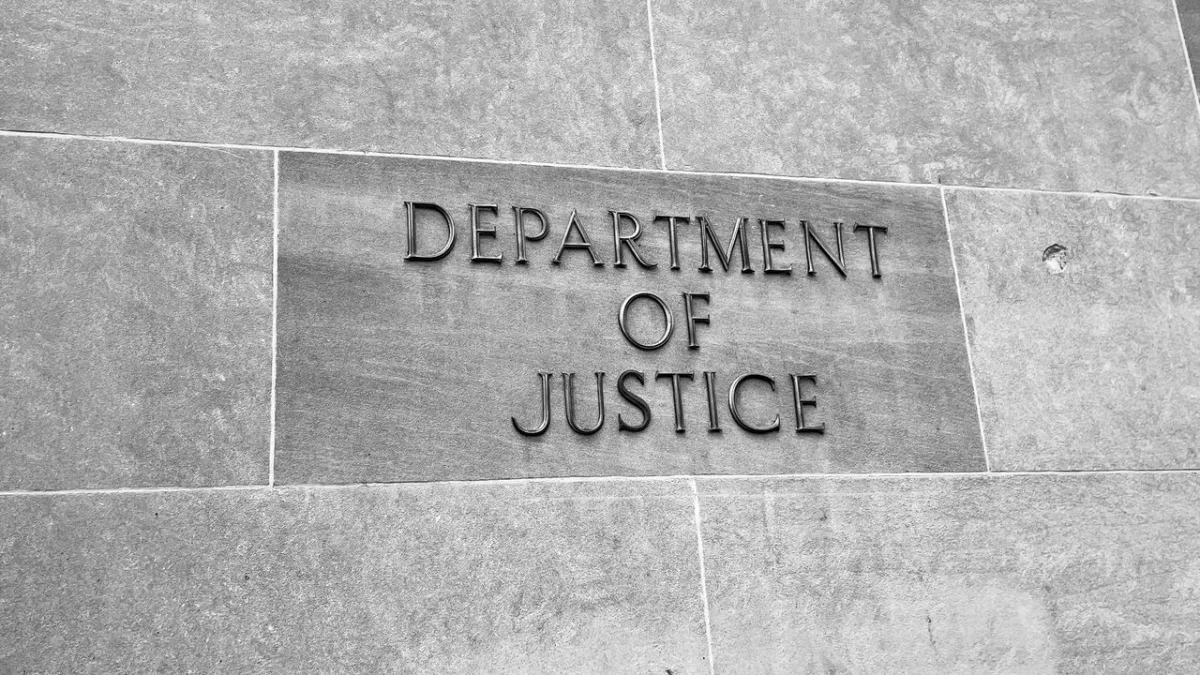 Supermicro enfrenta investigaciones que podrían afectar su reputación y tecnología avanzada